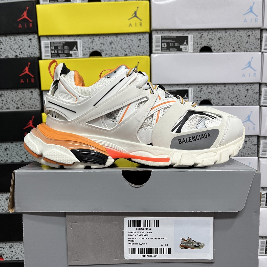 Balenciaga BLCG Track 3.0