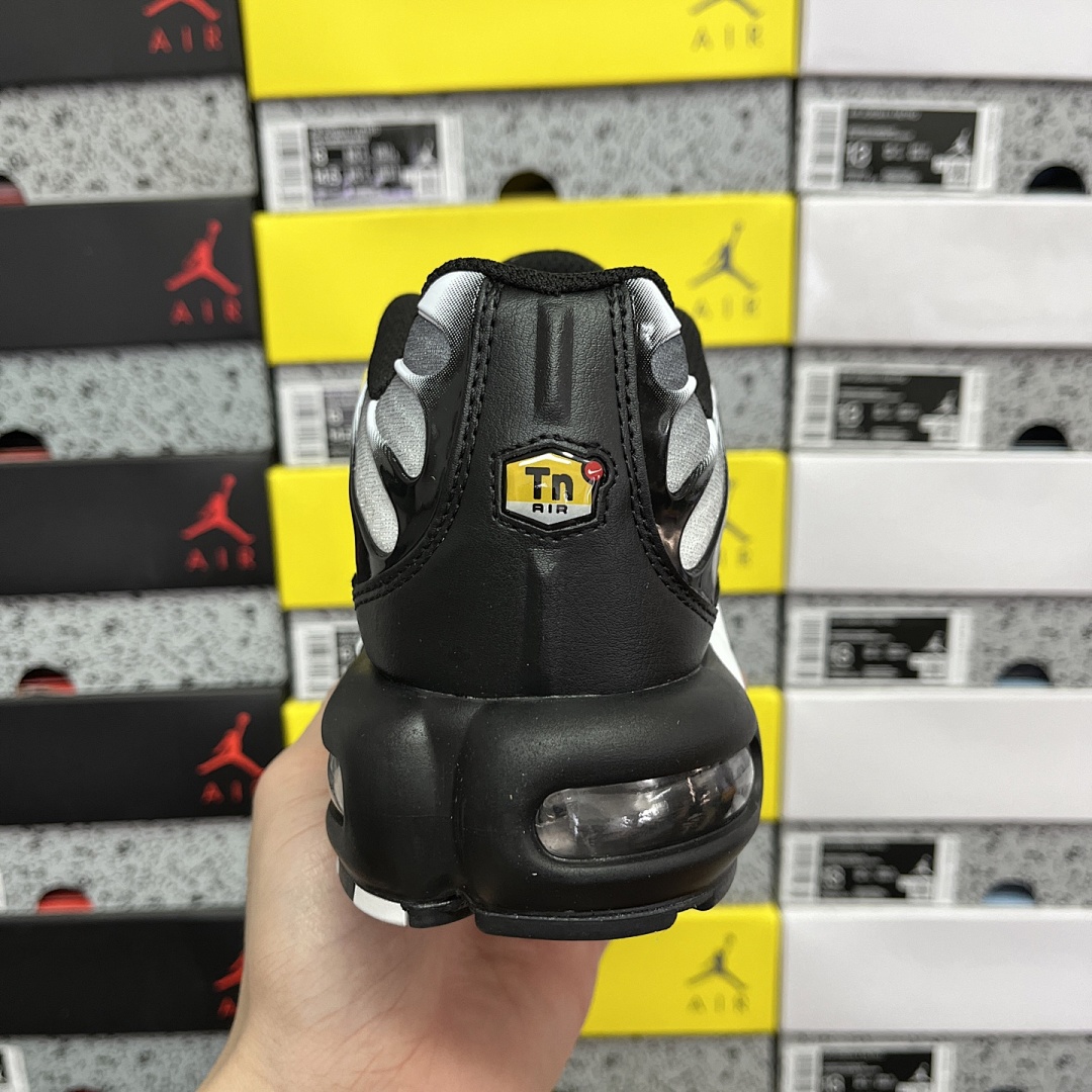 Nike Air Max Plus (Black Silver White) - Image 5