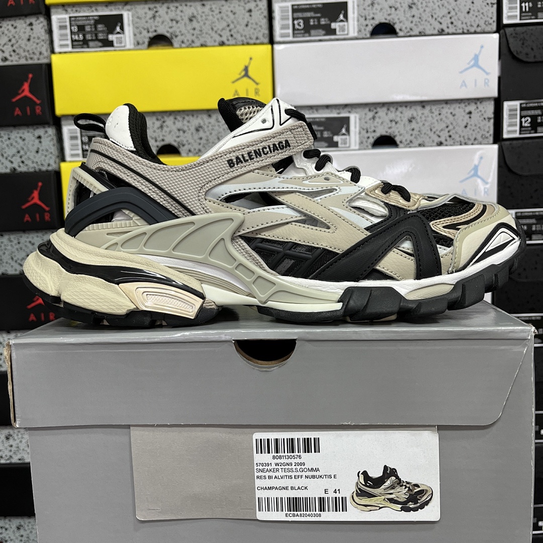 Balenciaga Track 2.0 - Image 25
