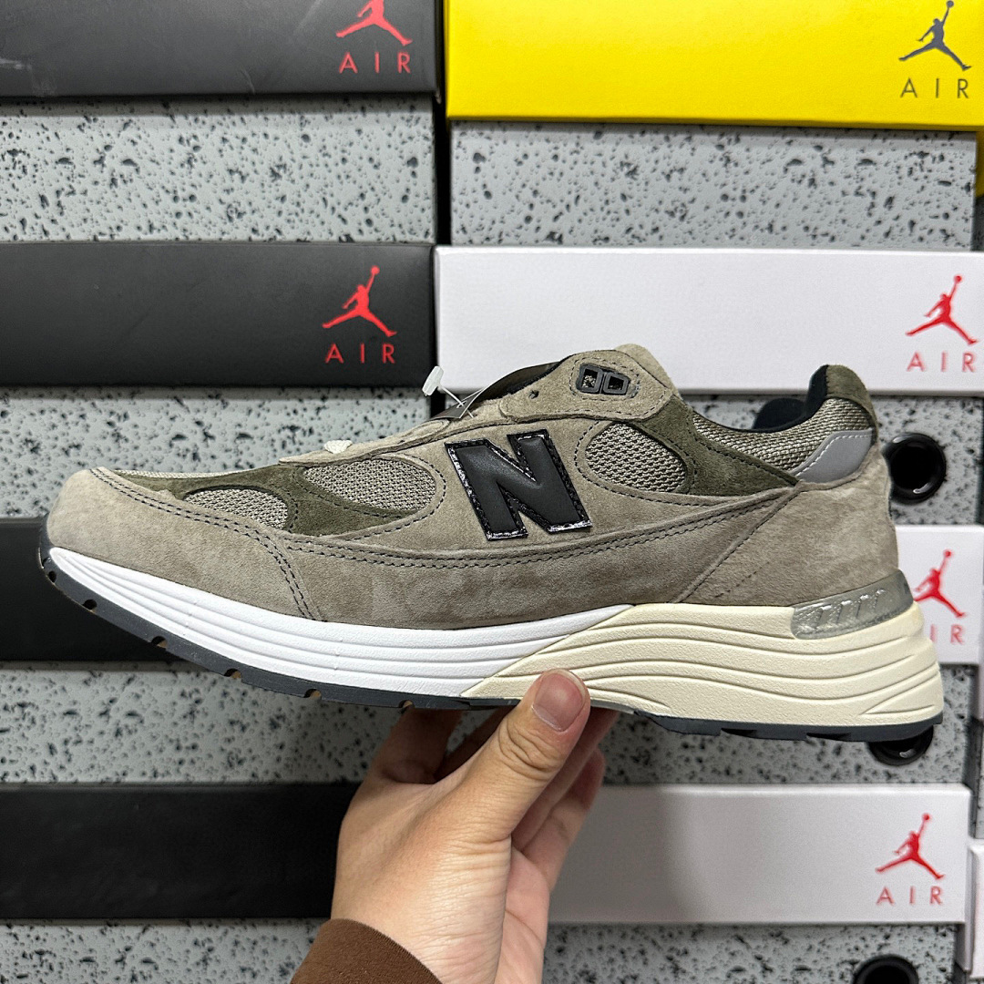 New Balance 992 JJJJound (Grey) - Image 9