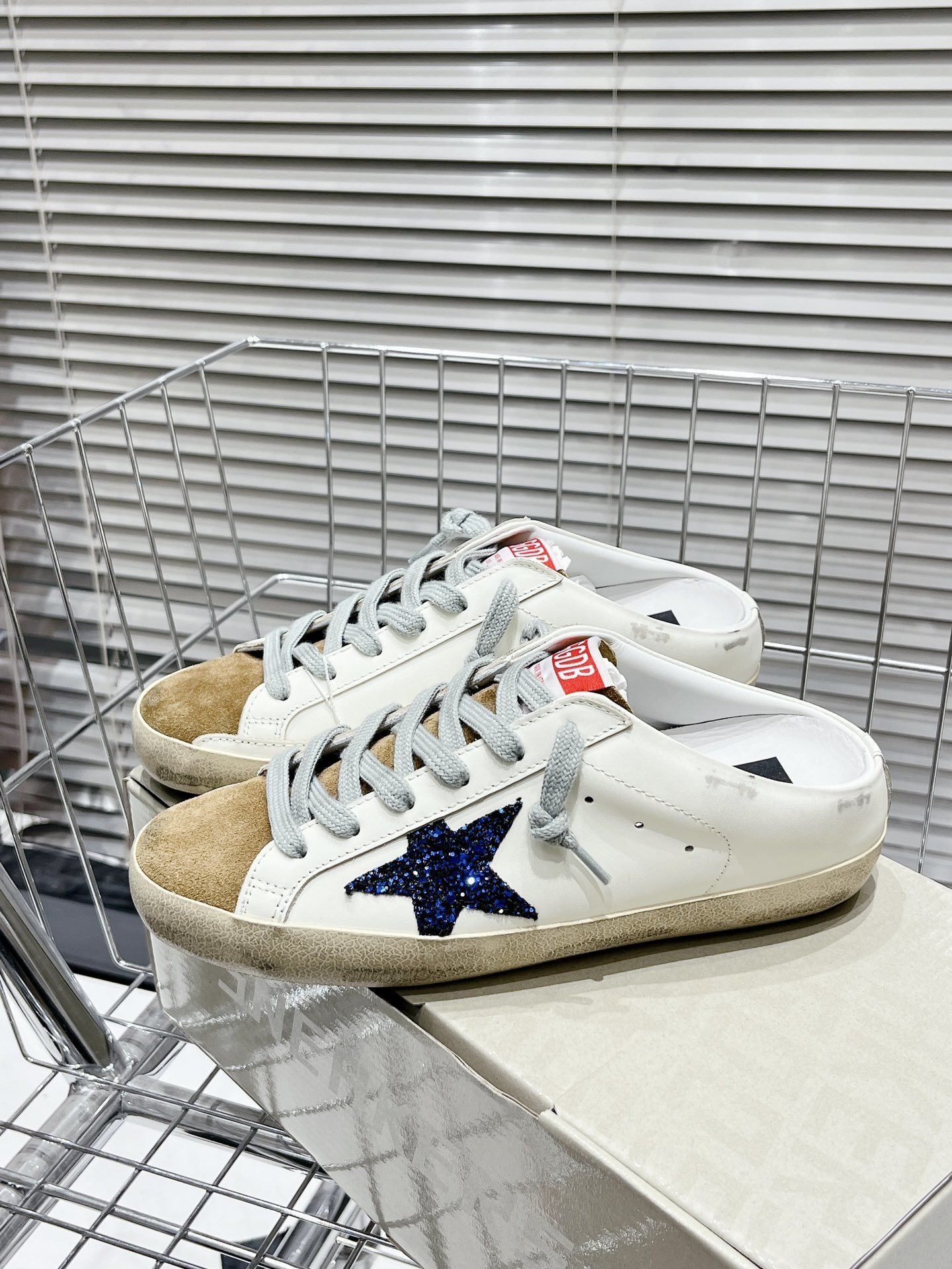 Golden Goose Deluxe Brand 20 - Image 10