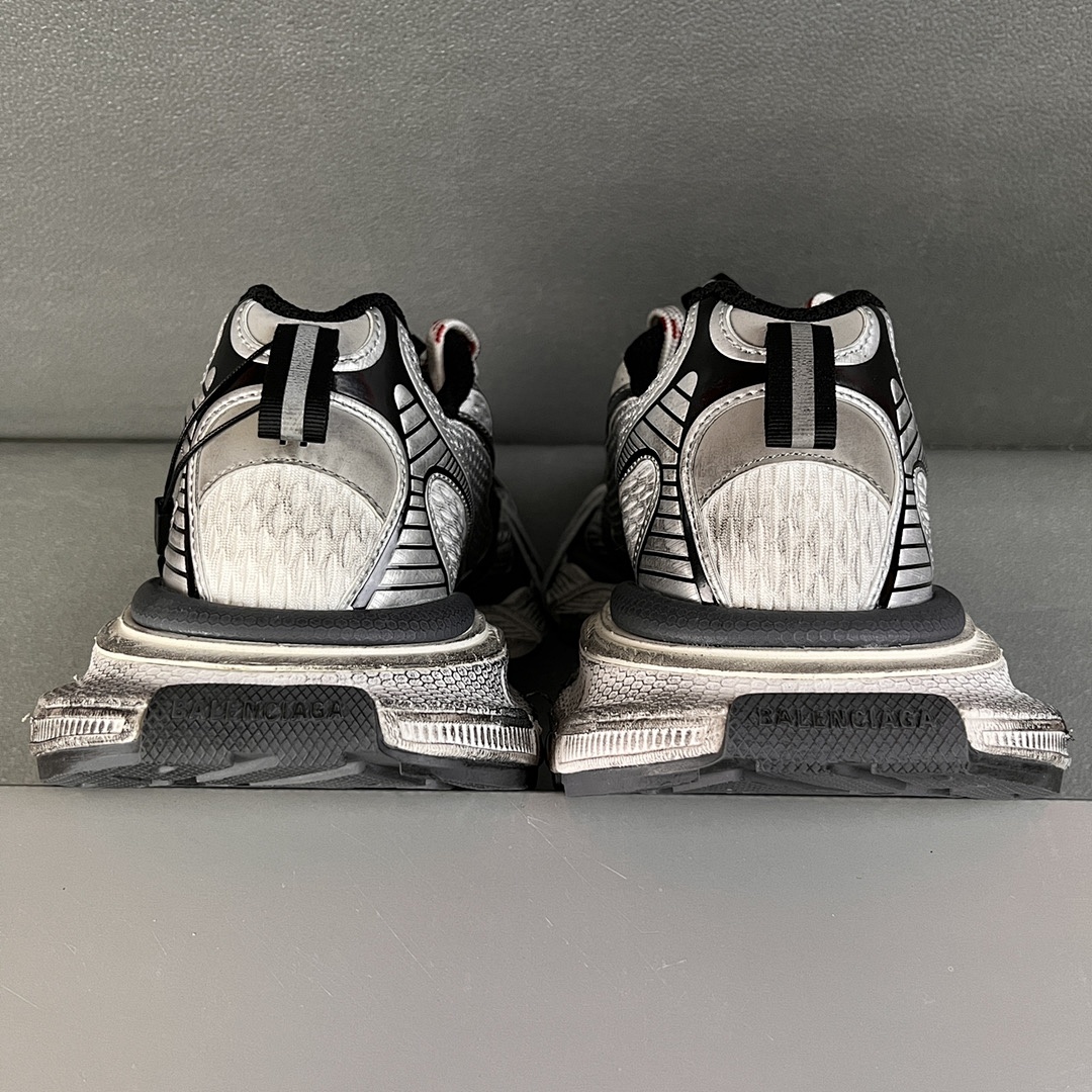 Balenciaga 3Xl - Image 118