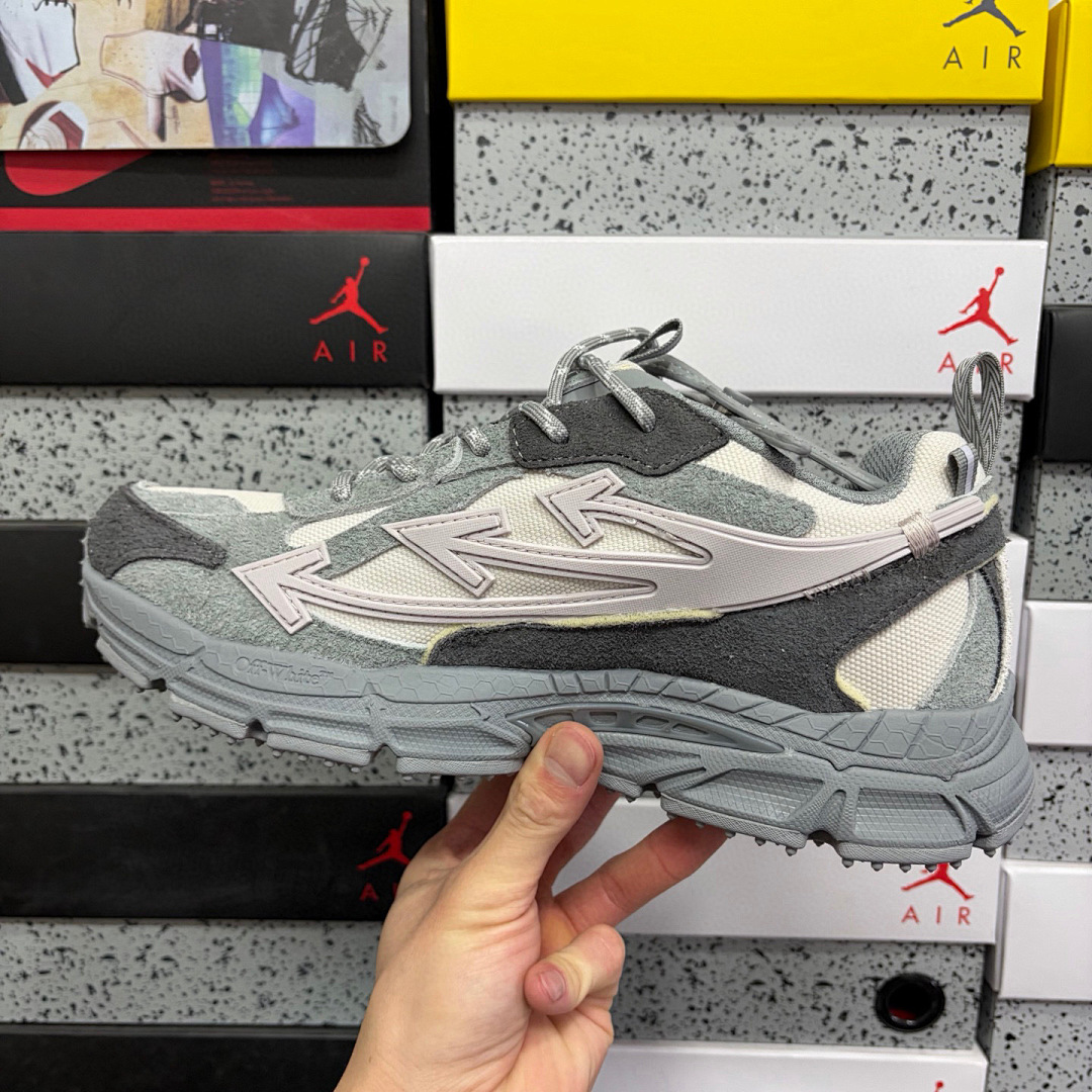 Off-White Be Right Back - Image 7