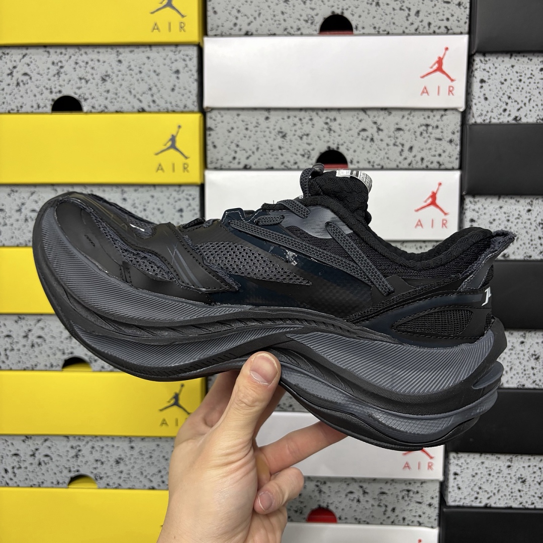 Balenciaga Jet 26 - Image 12