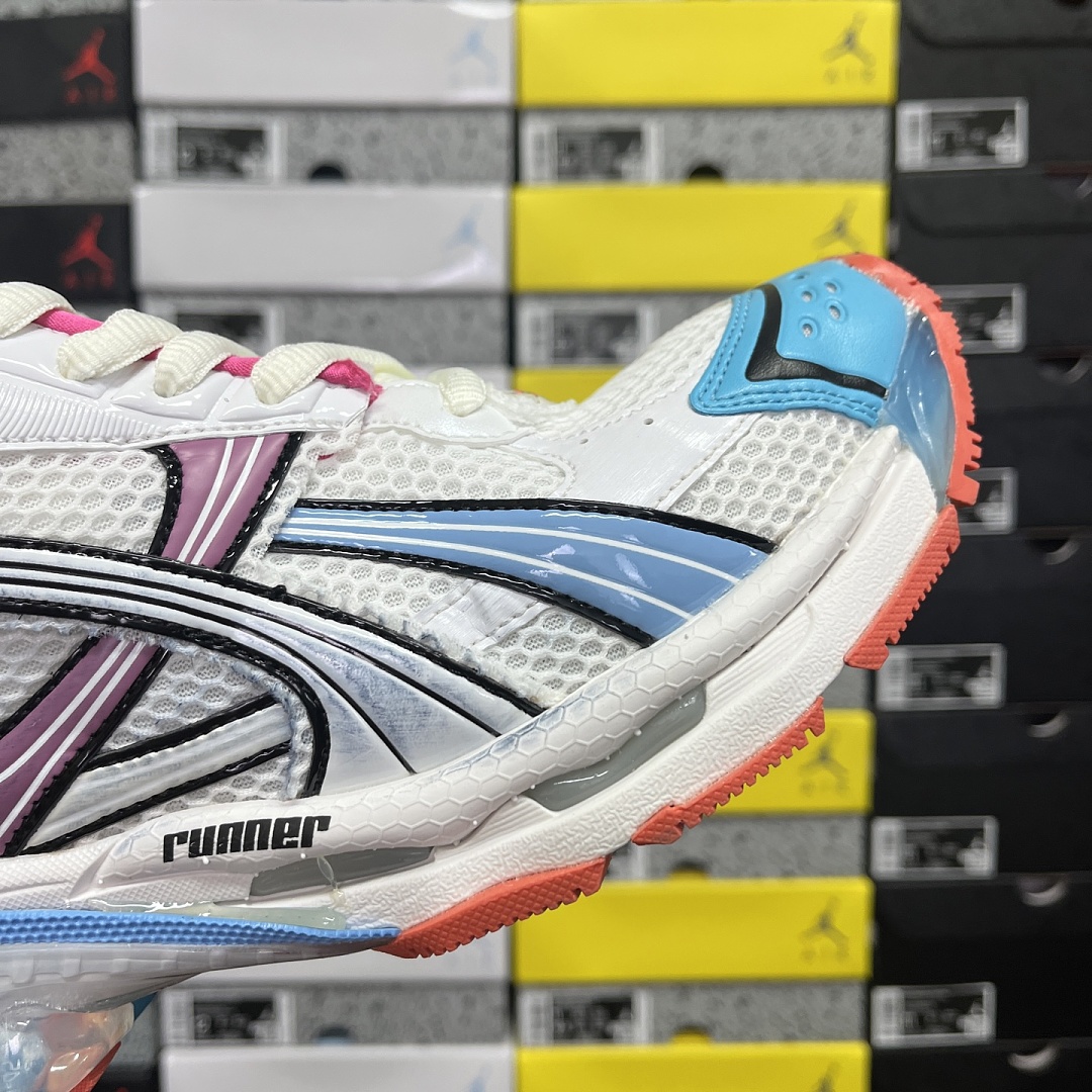 Balenciaga BLCG Runner 7.5 - Image 2