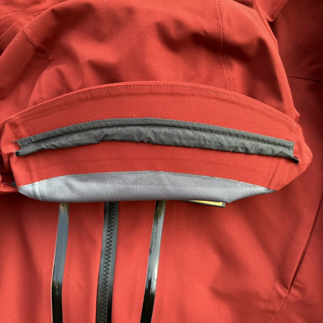 Arc'teryx Alpha Jacket 7 Podol Gen (Red SV) - Image 6