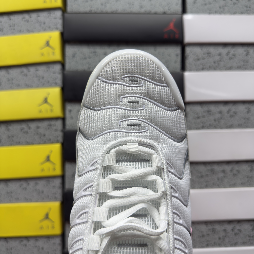 Nike Air Max Plus Summit White Pink Rise - Image 5
