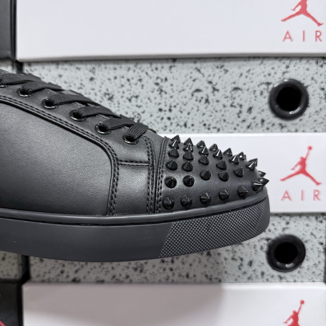 Christian Louboutin CL 1130573CM53 Black Patent Stud - Image 8