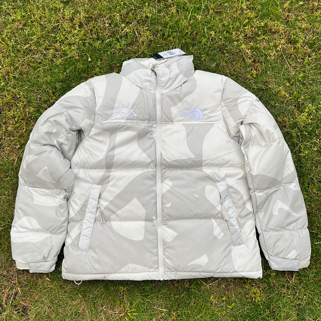 The North Face TNF 1996 Retro Nuptse 700 Fill Packable Jacket - Image 41