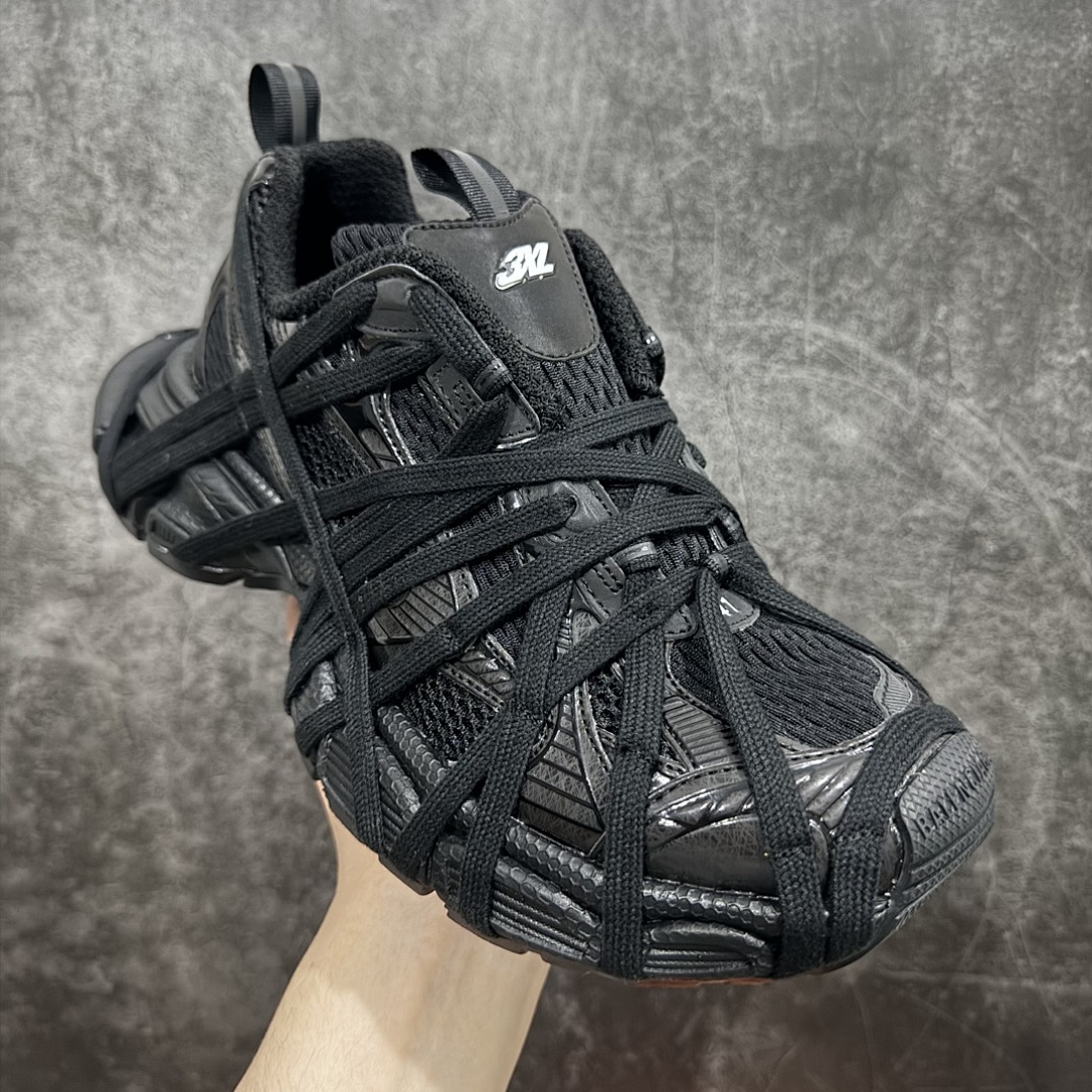 Balenciaga 3XL Extreme Lace - Image 102