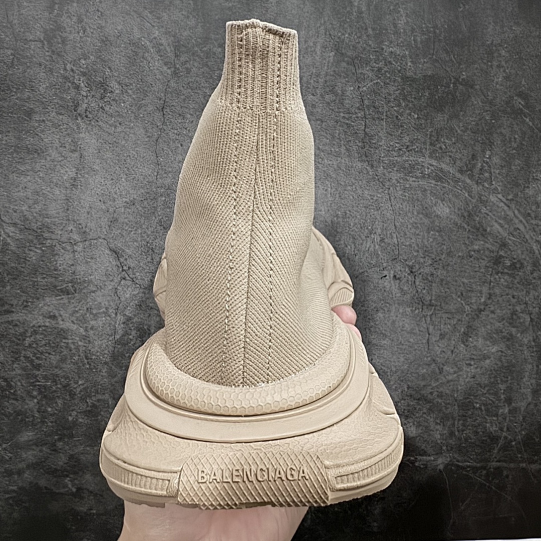 Balenciaga 3XL - Image 7