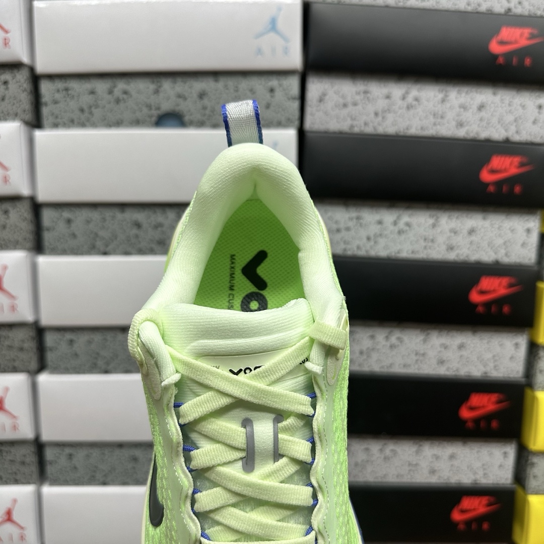 Nike Vomero Plus Volt Tint Lime Blast Sapphire - Image 10