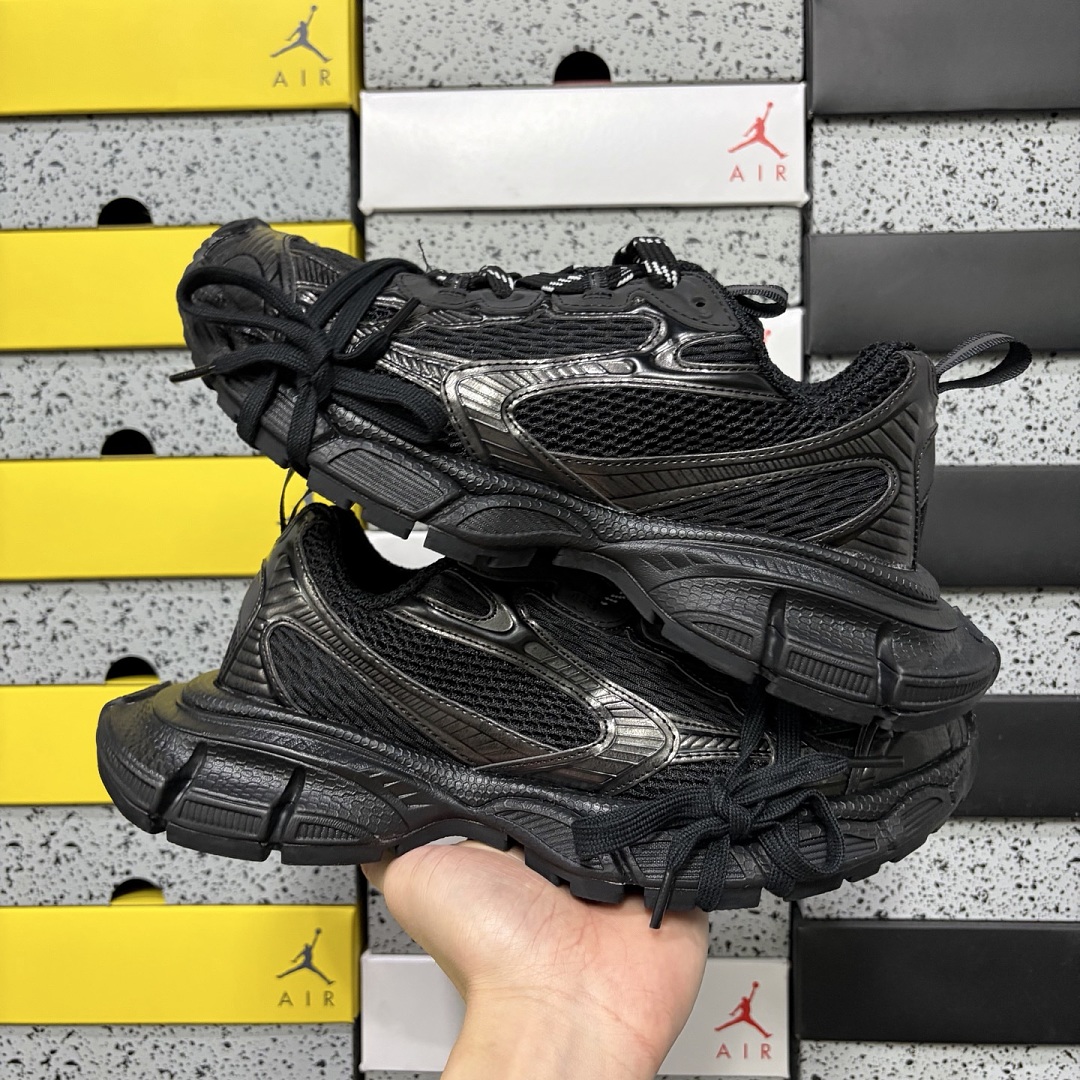 Balenciaga BLCG 3XL - Image 12