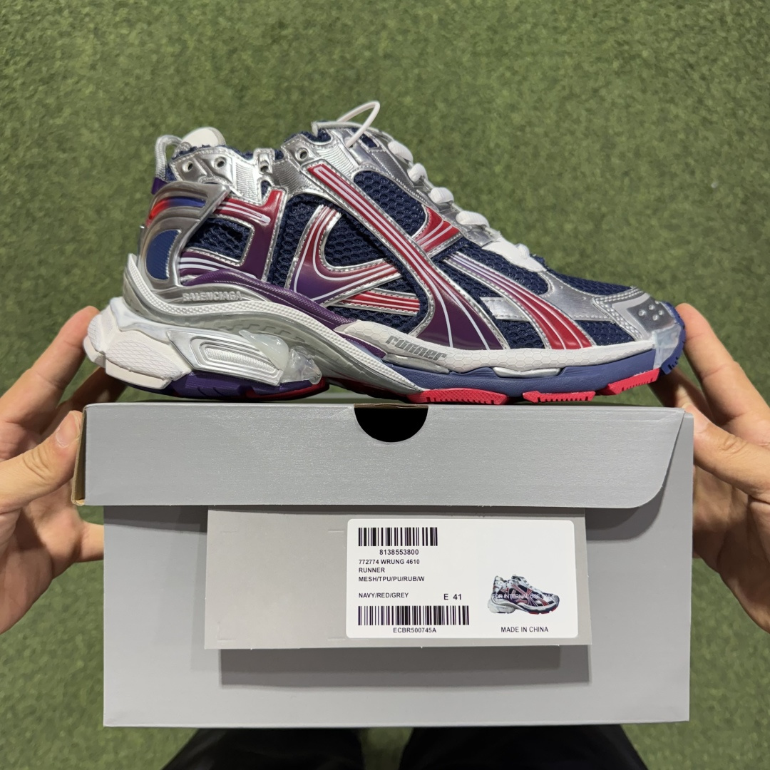 Balenciaga BLCG Runner 7.5 - Image 10