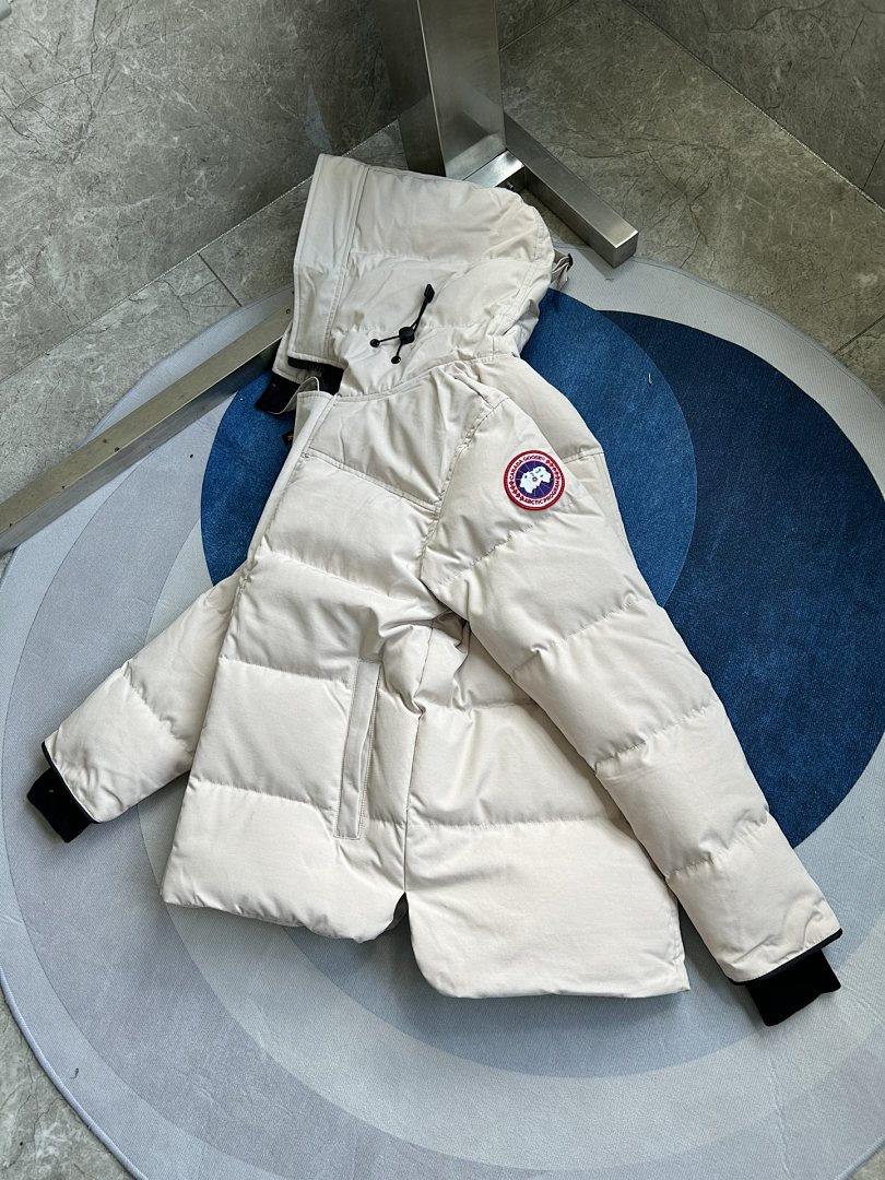 Canada Goose Macmillan Parka Jacket - Image 41