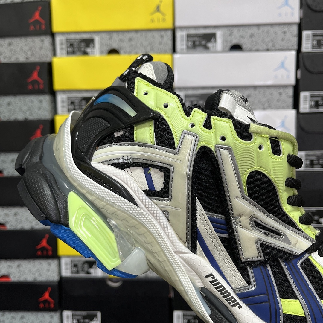 Balenciaga Runner/7.5 - Image 75