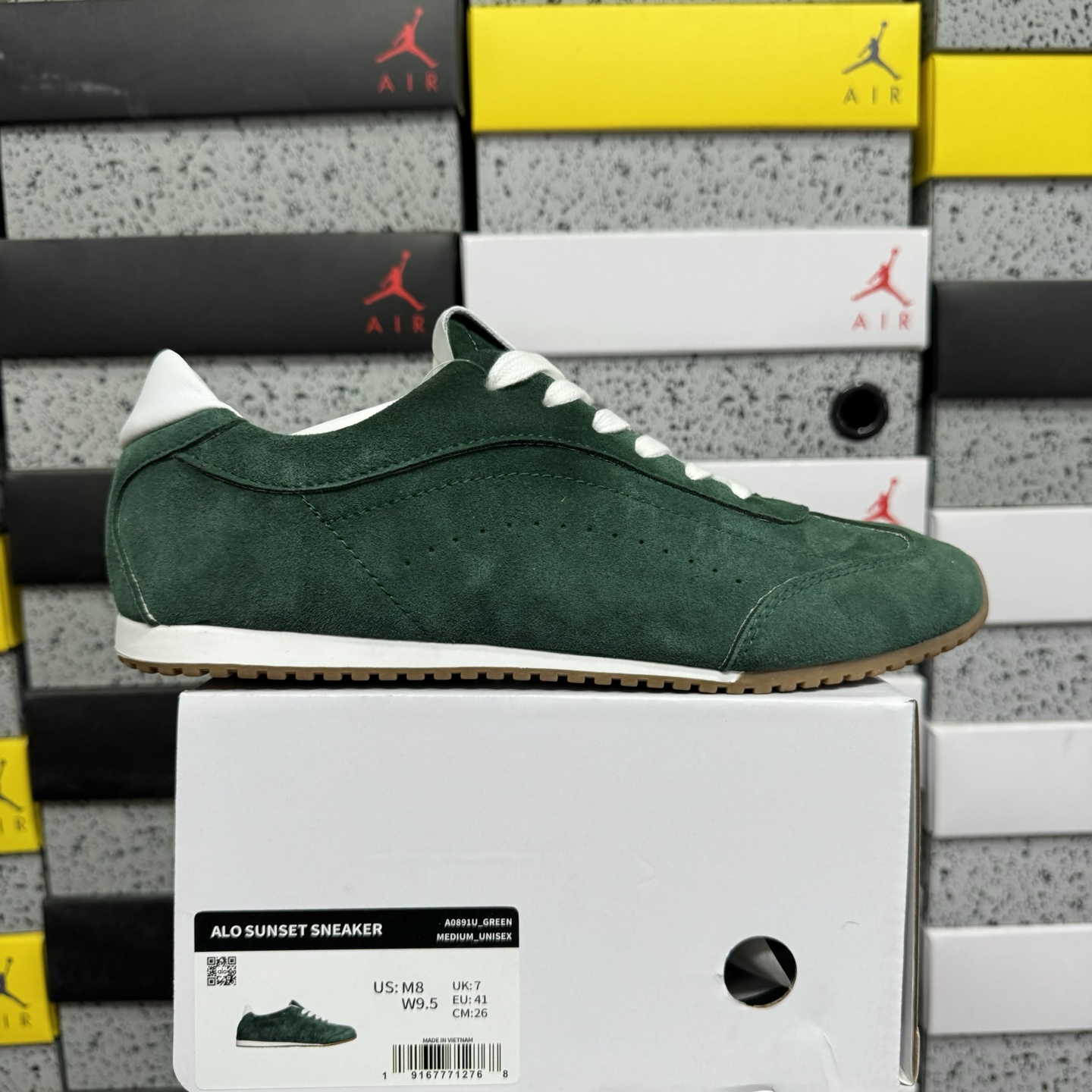 Alo Yoga Sunset Sneaker A0891U_GREEN - Image 11