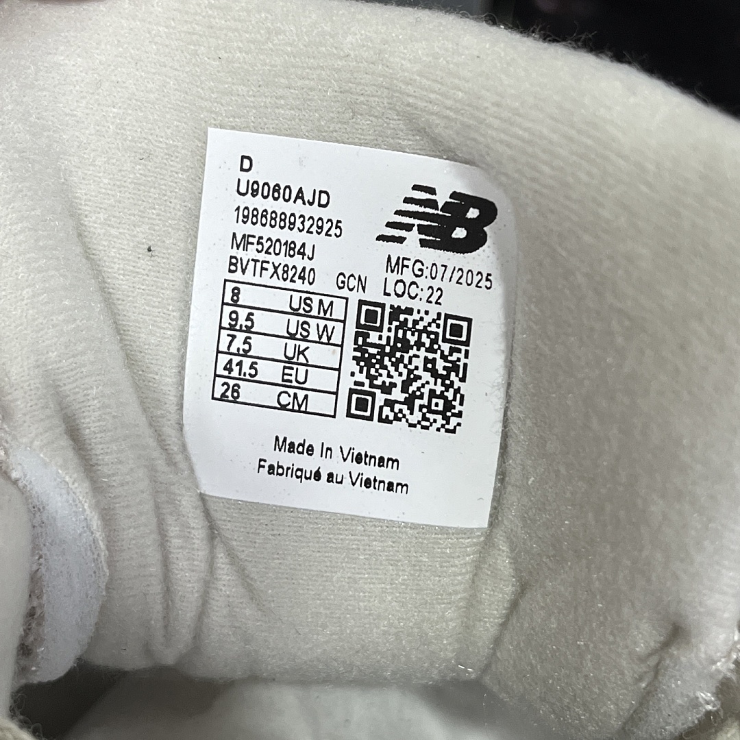 New Balance 9060 - Image 7