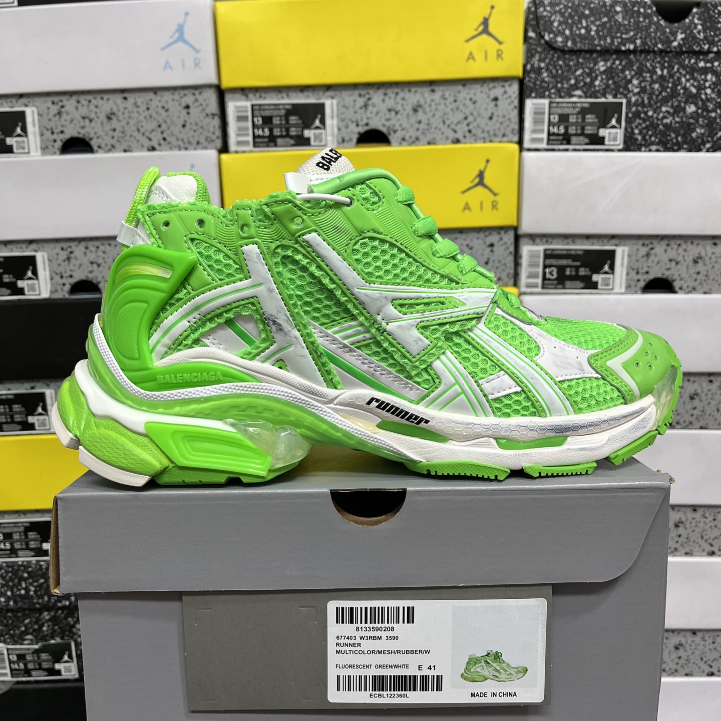 Balenciaga BLCG Runner 7.0 - Image 11