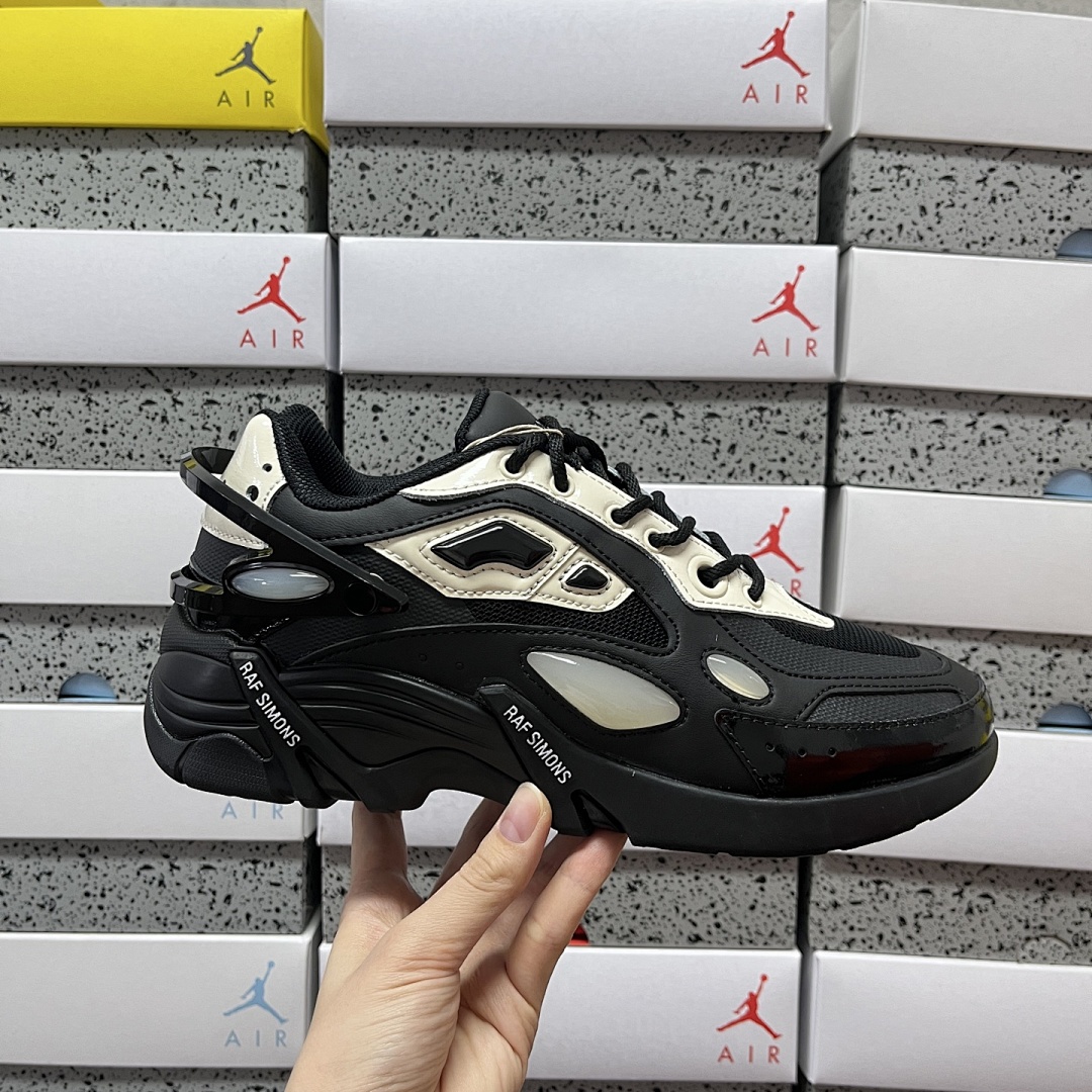 On Running Raf Simons Cylon-21 - Image 9