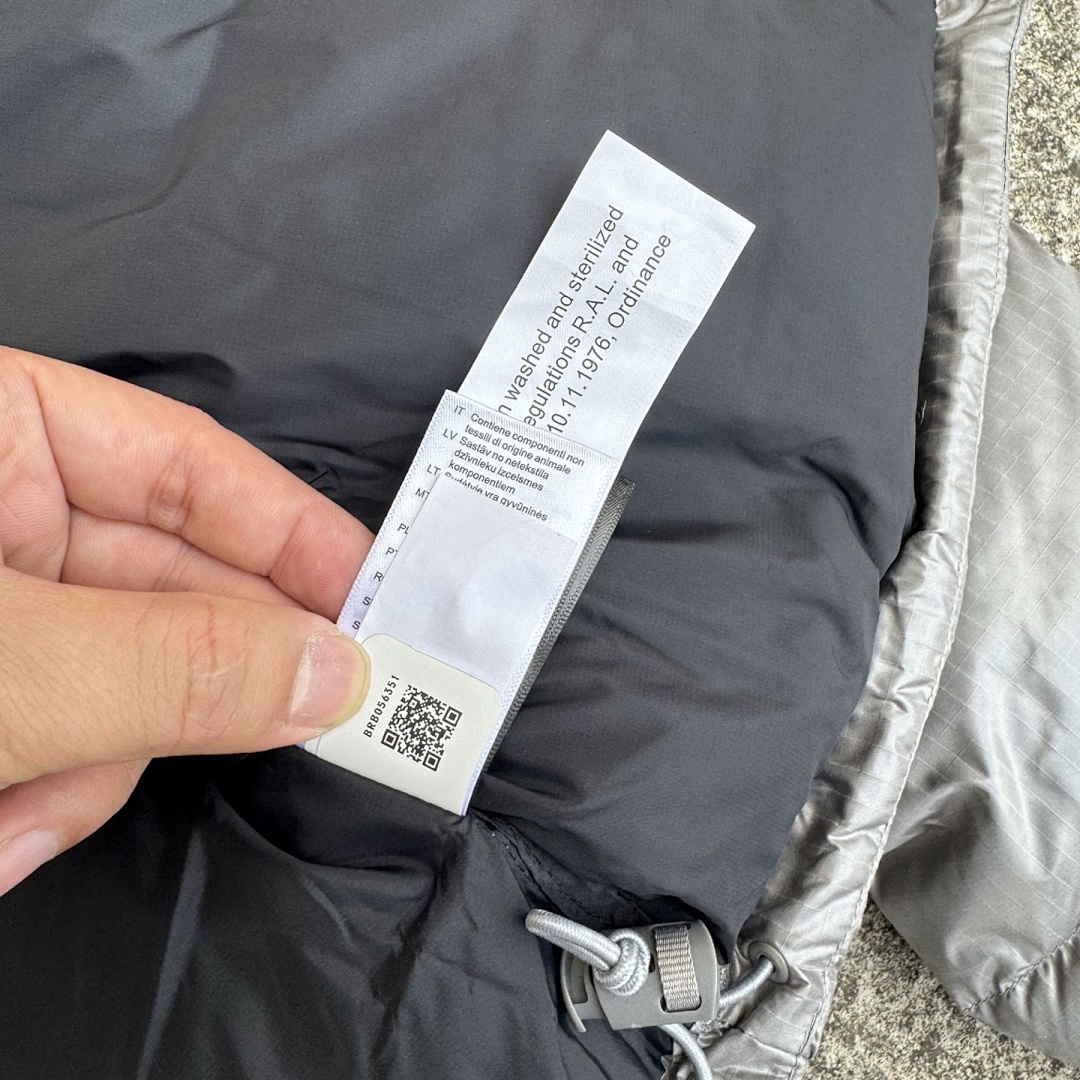 The North Face TNF Women's Nuptse Short Jacket - Image 34
