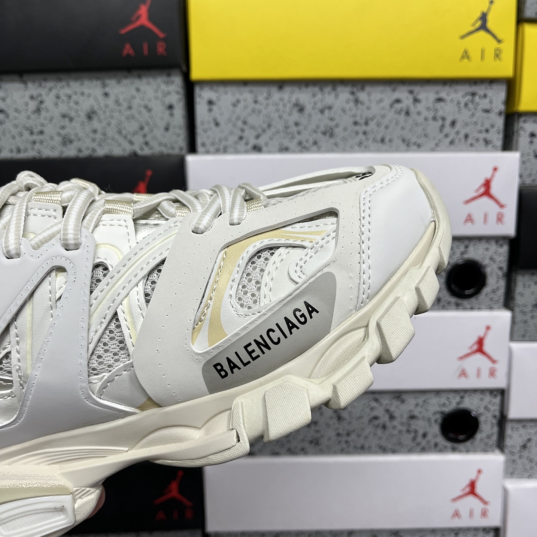 Balenciaga Track 6059 - Image 4