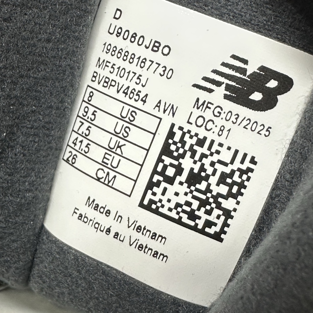 New Balance 9060 - Image 9
