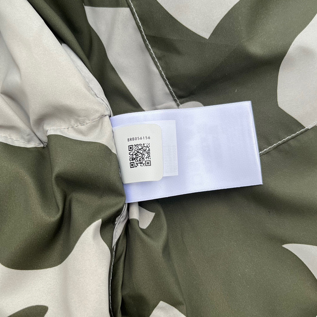 The North Face TNF 1996 Retro Nuptse 700 Fill Packable Jacket - Image 57