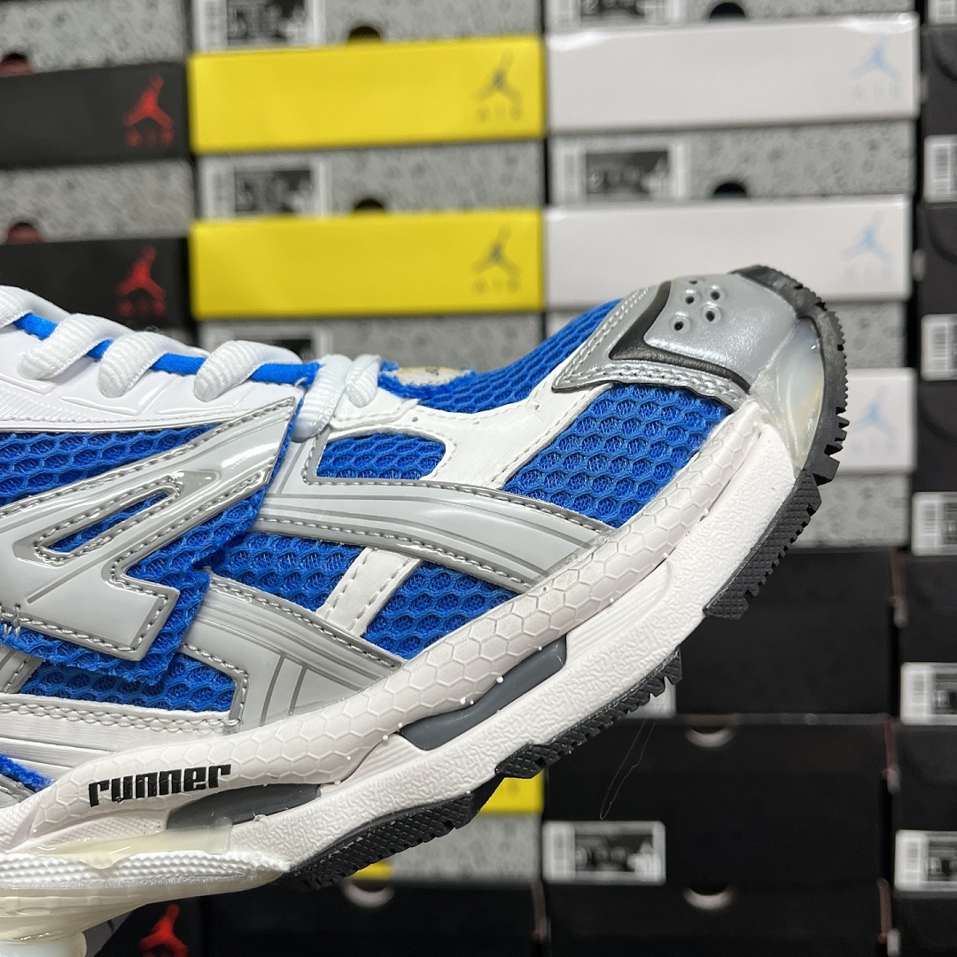 Balenciaga BLCG Runner 7.0 - Image 5