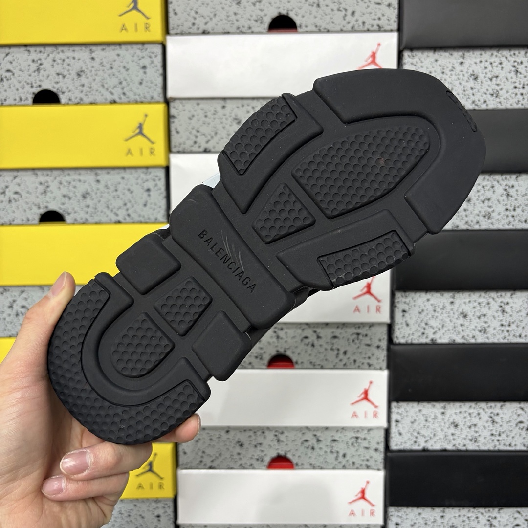Balenciaga Speed Graffiti Trainers Black Socks - Image 6