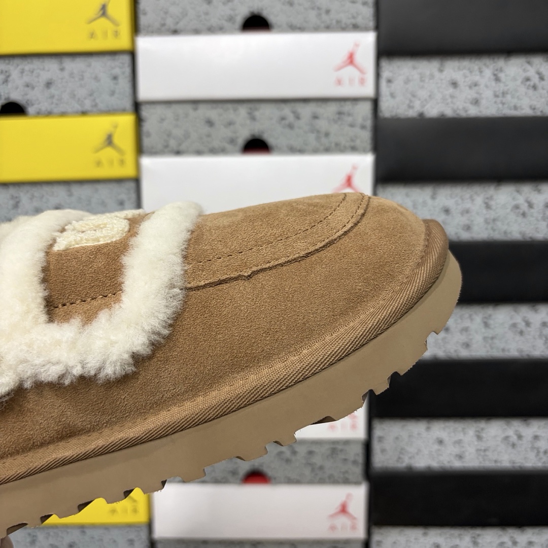 UGG Classic Half Embroidered -5095 - Image 3