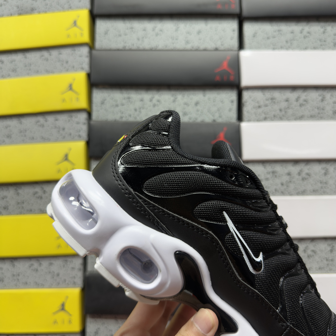 Nike Air Max Plus (Black White) - Image 3