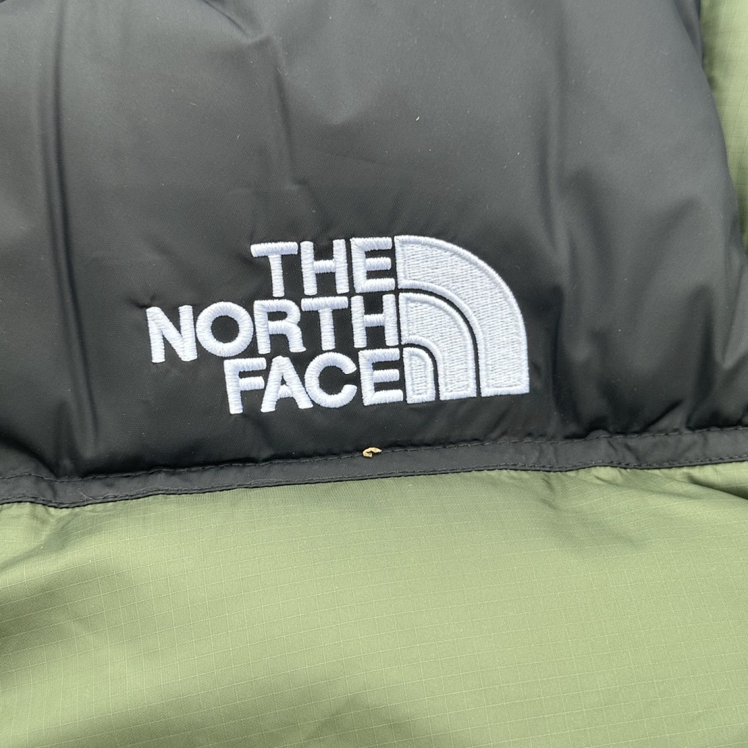 The North Face TNF 1996 Retro Nuptse 700 Fill Packable Jacket - Image 21