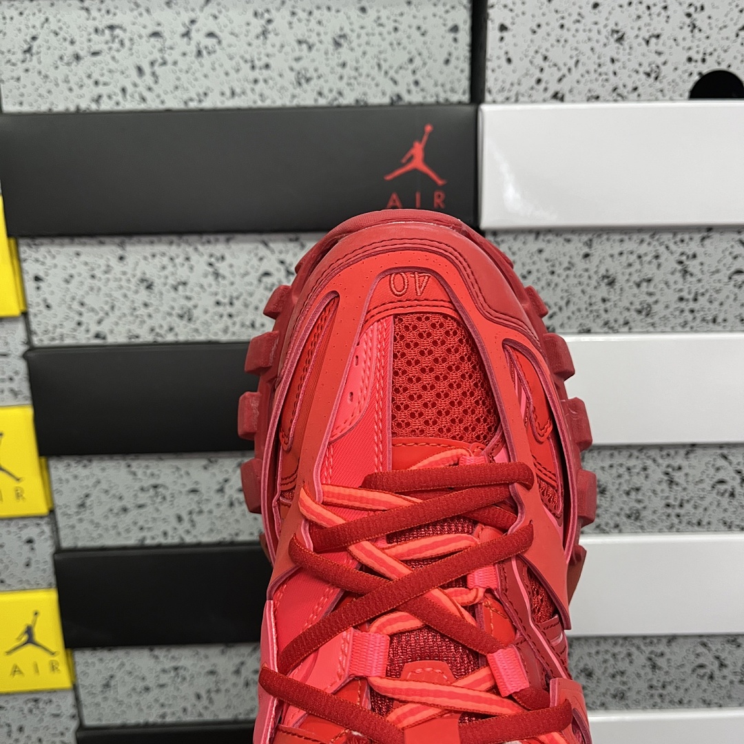 Balenciaga Track - Image 6