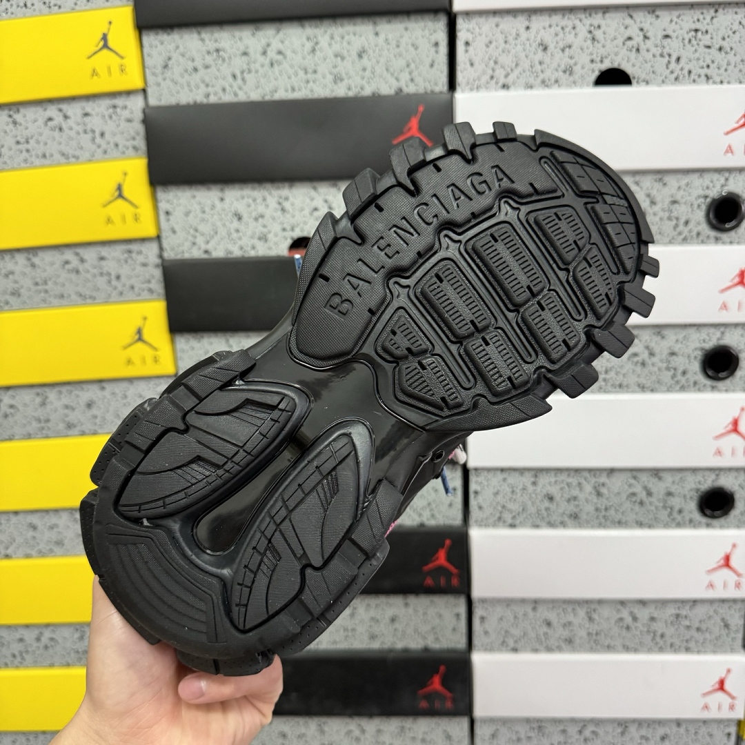 Balenciaga Track Trail Laces 3.0 - Image 4