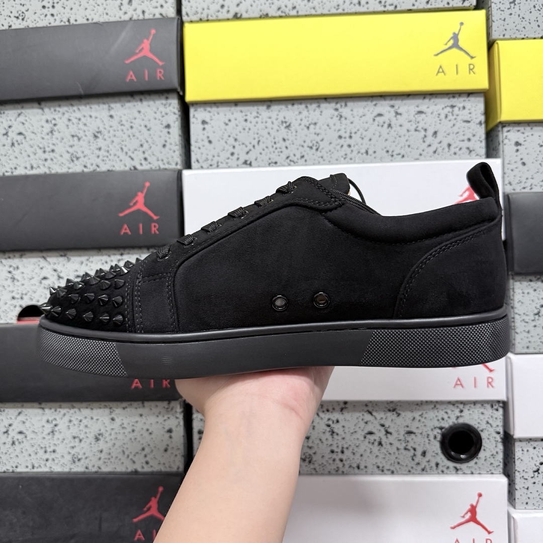 Christian Louboutin CL 1130575CM53 Black Velvet Top - Image 2