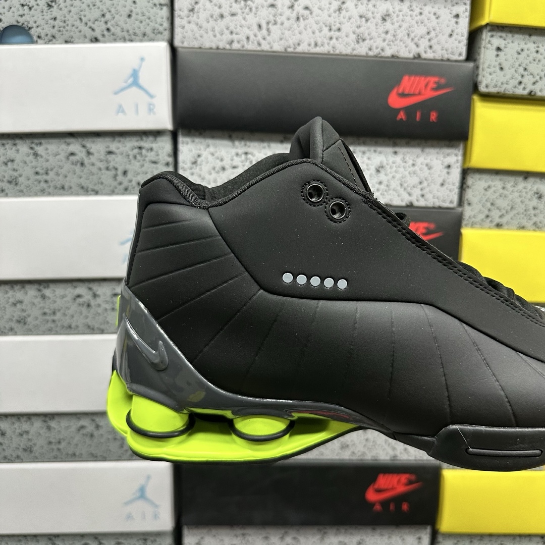 Nike Shox - Image 3