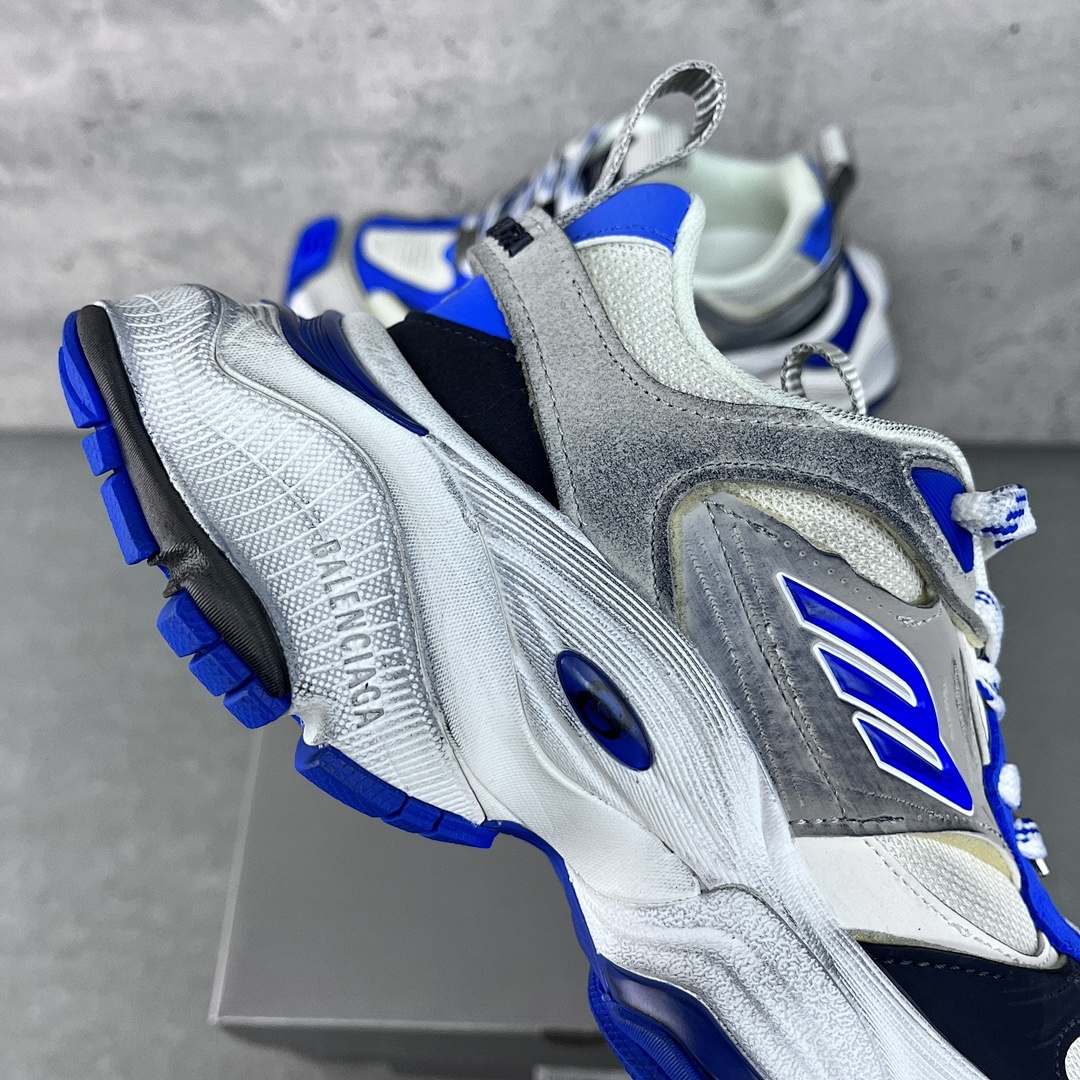 Balenciaga Cargo - Image 53
