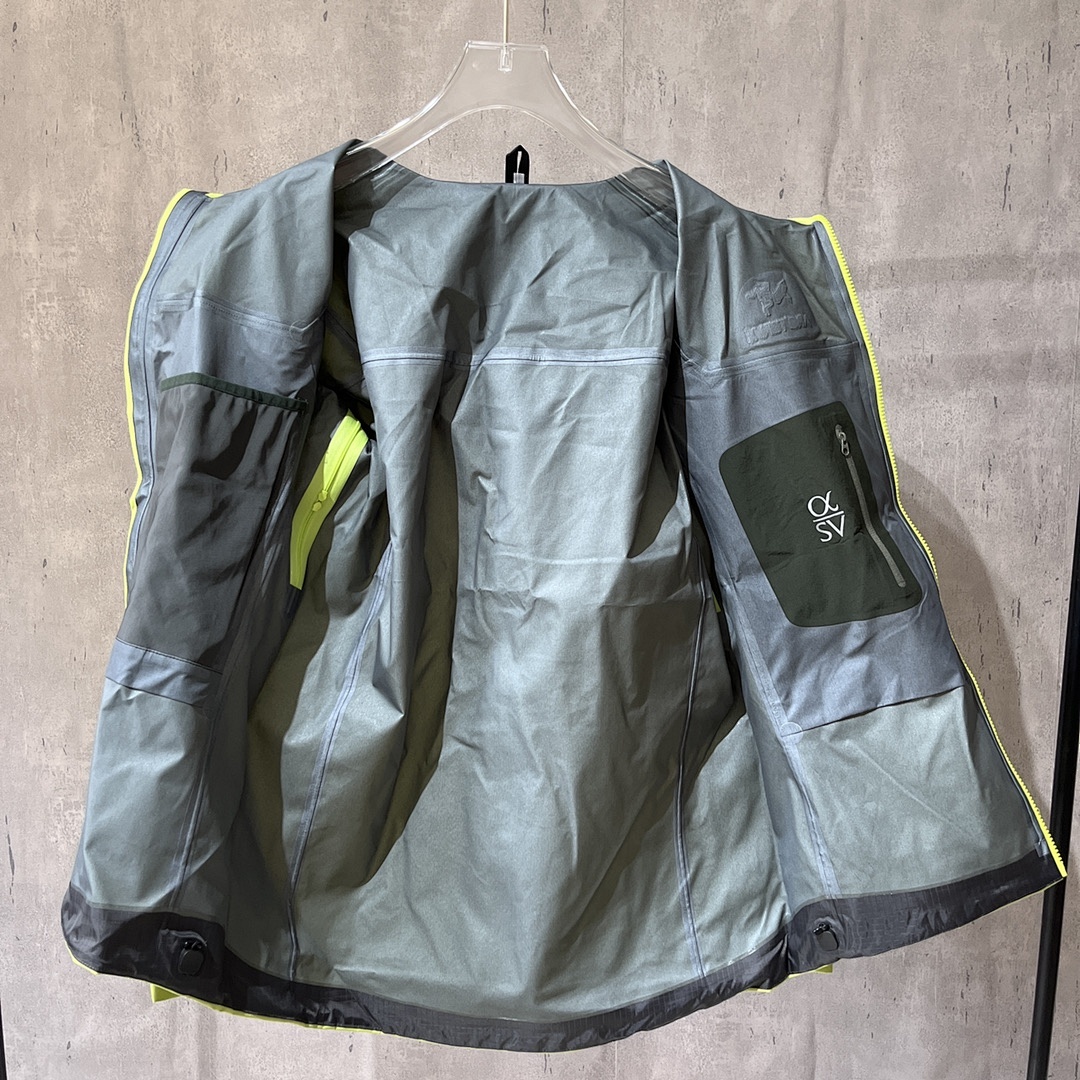 Arc'teryx ¥199 Special Offer Alpha Jacket 6 Fluorescent Gen (Green SV) - Image 24