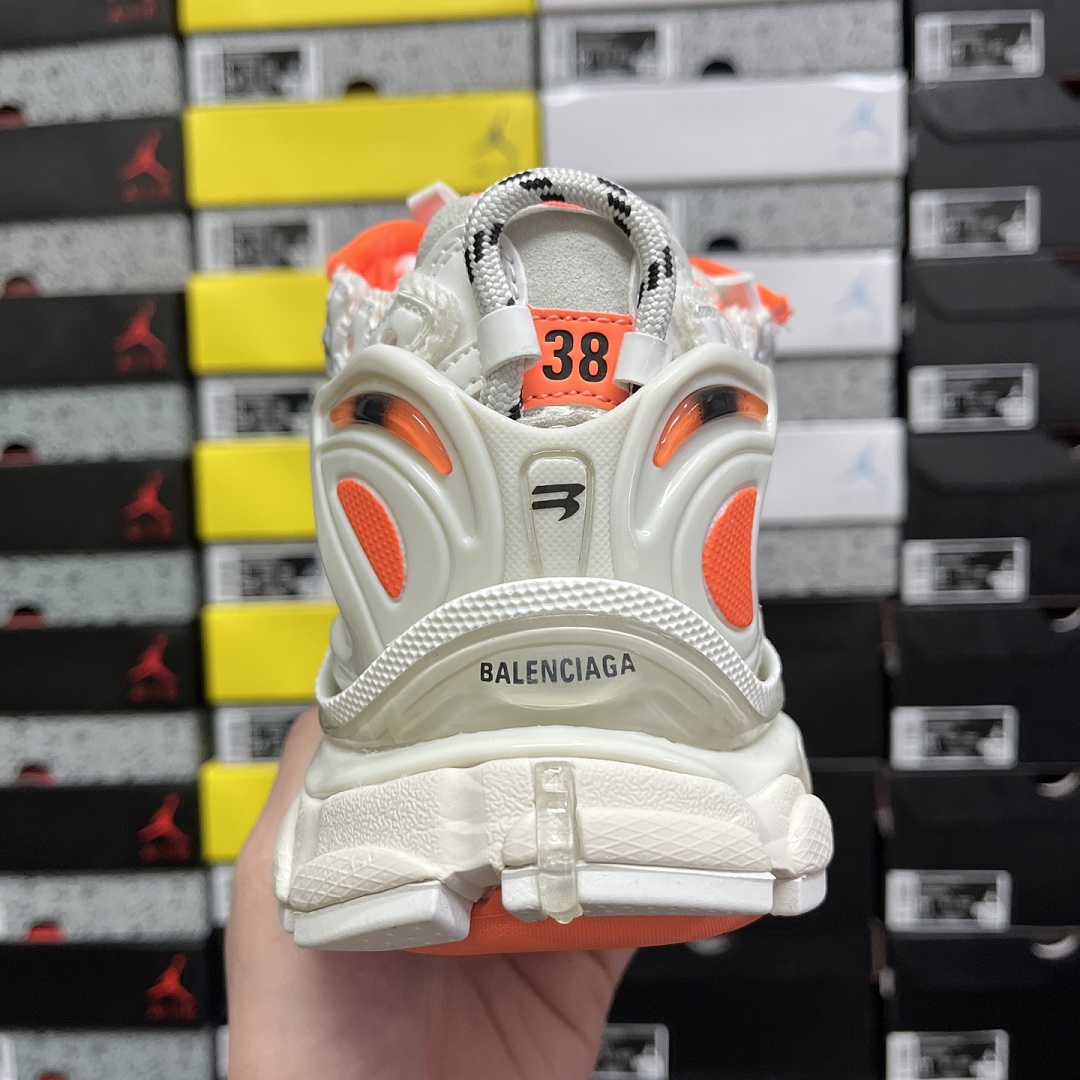Balenciaga Runner/7.5 - Image 120