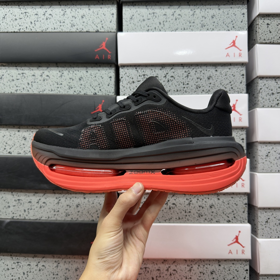 Nike Vomero Premium Black Bright Crimson - Image 6