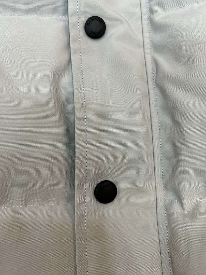 Canada Goose Wyndham Parka - Image 112