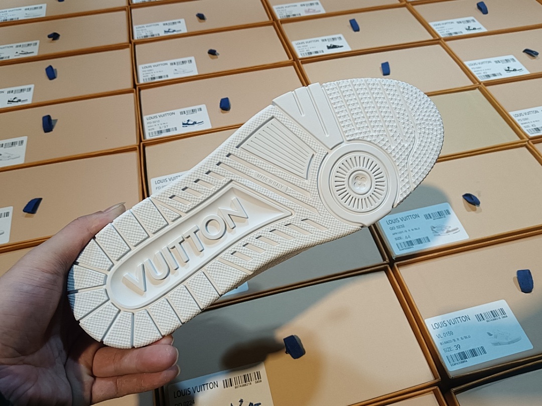 Louis Vuitton LV Trainer Stud - Image 3