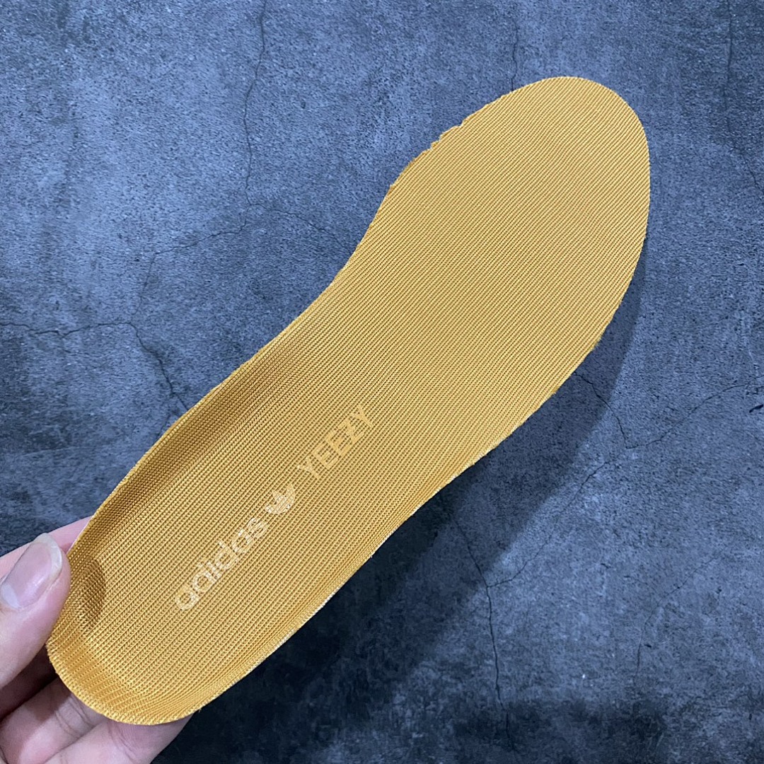Adidas Yeezy 350 Swamp Translucent Starry - Image 13