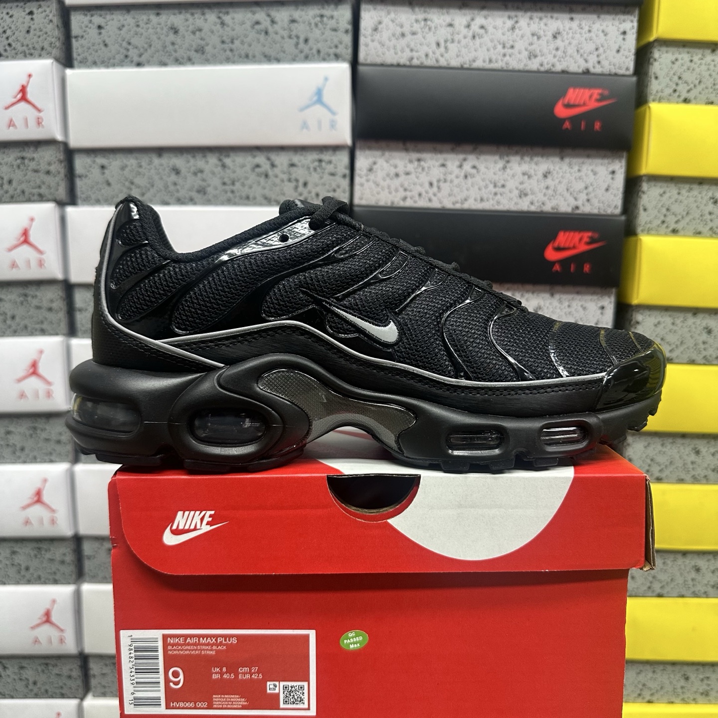 Nike Air Max Plus OG Black Reflective - Image 11