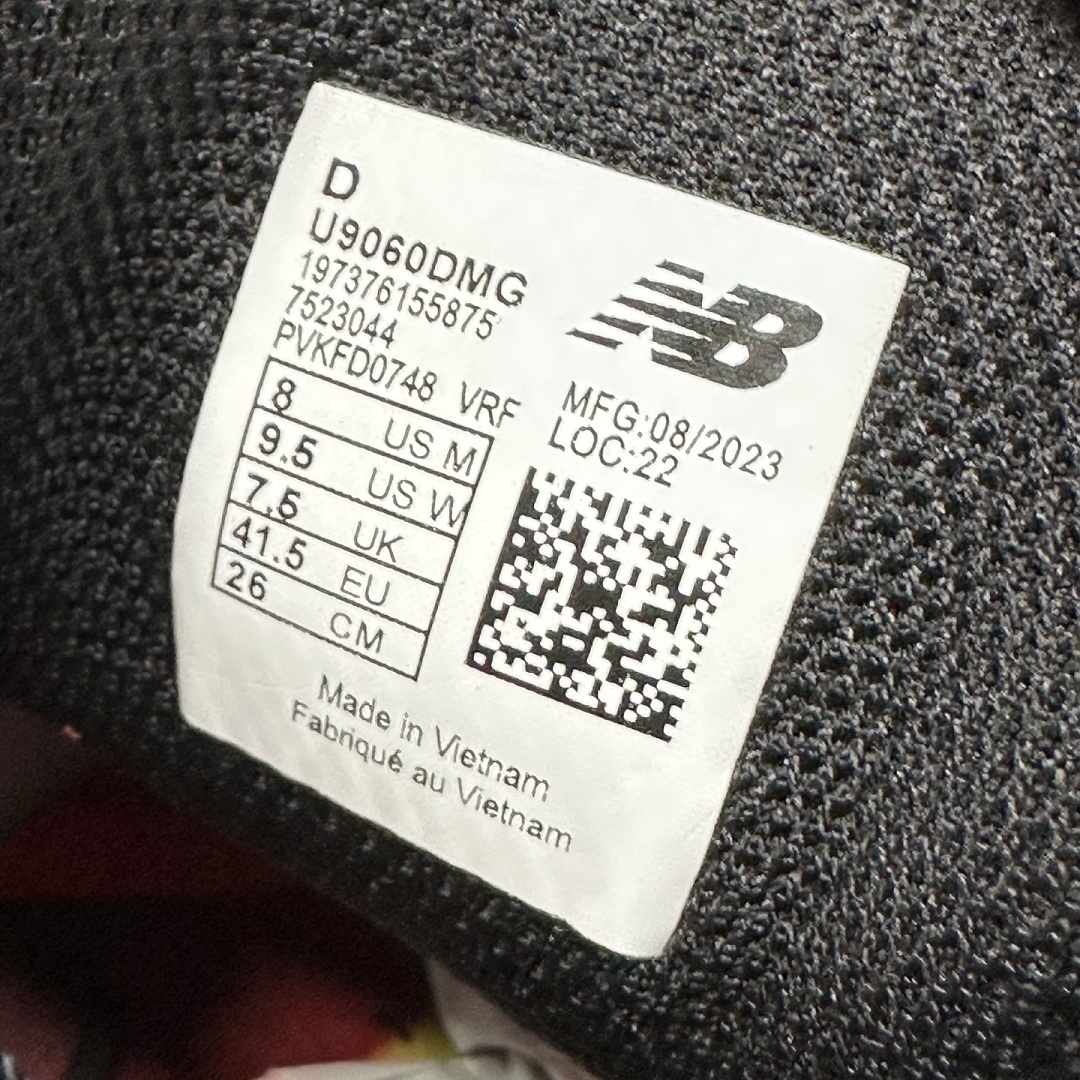 New Balance 9060 - Image 3