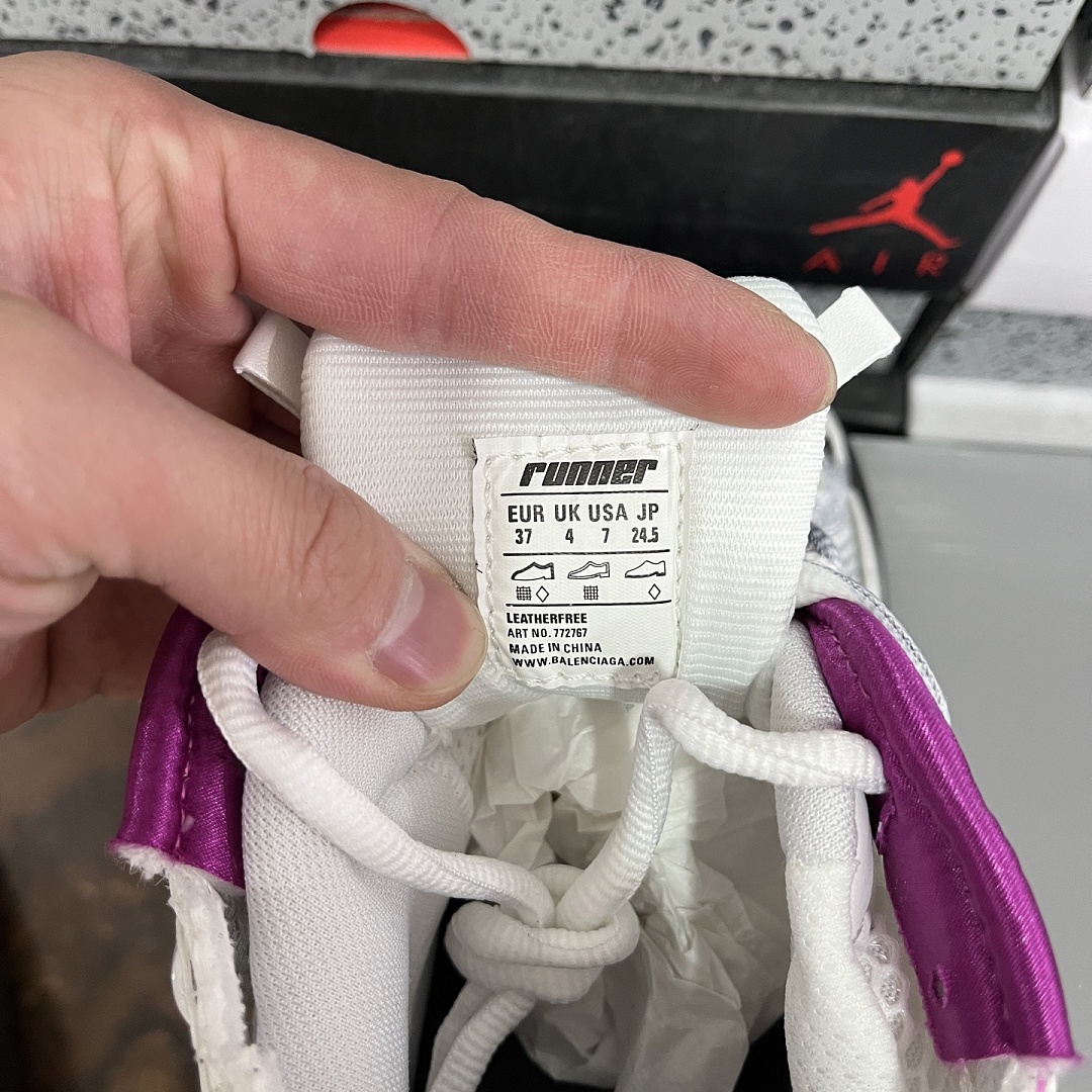 Balenciaga BLCG Runner 7.5 - Image 6
