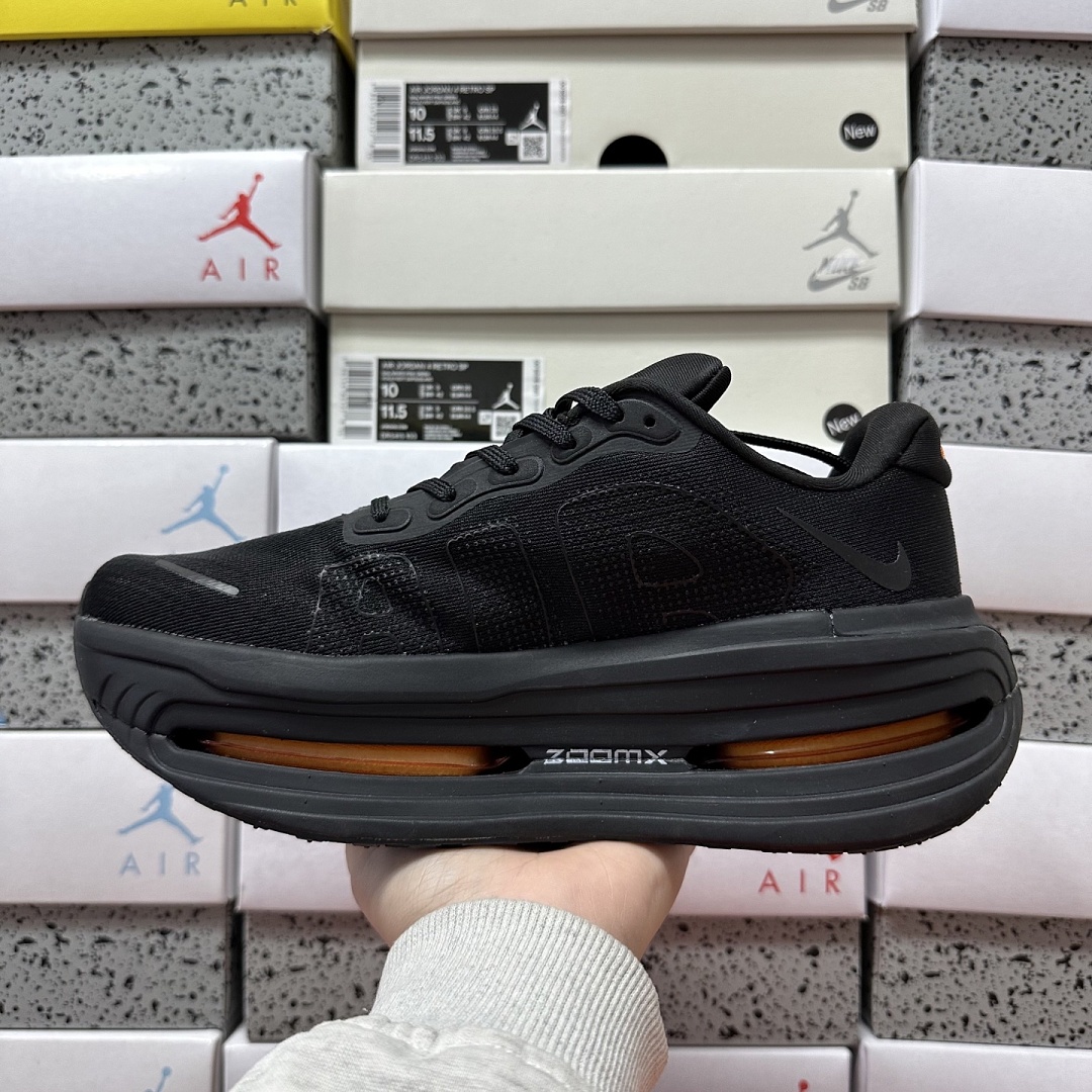 Nike Vomero Premium HQ2050-622 - Image 6