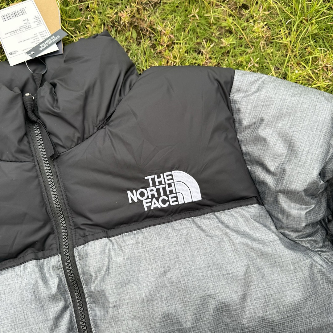 The North Face TNF 1996 Retro Nuptse 700 Fill Packable Jacket - Image 86