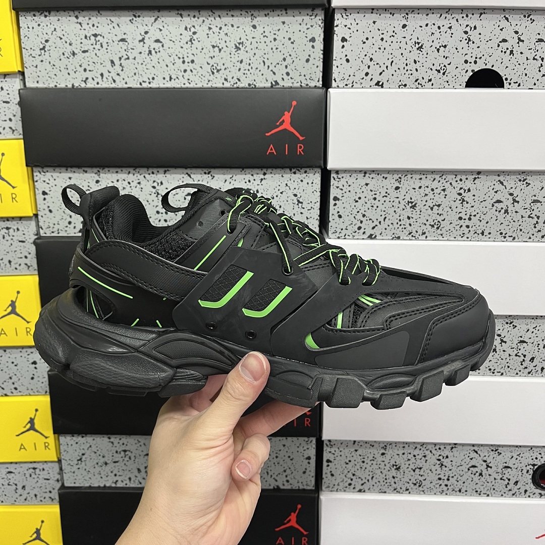 Balenciaga Track - Image 3
